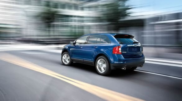 2013 Ford Edge SEL Exterior Rear End.png 2013 Ford Edge SEL Exterior Rear End.png
